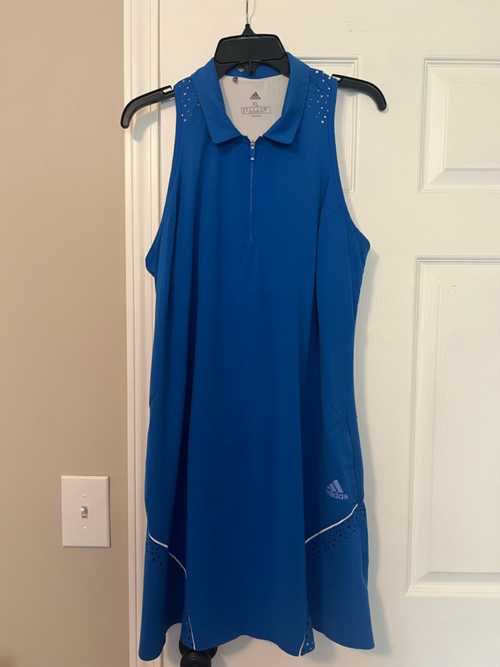 Adidas Womens Perforated Color Pop Golf Tennis Dress Blue Racerback Size XL - Picture 3 of 10